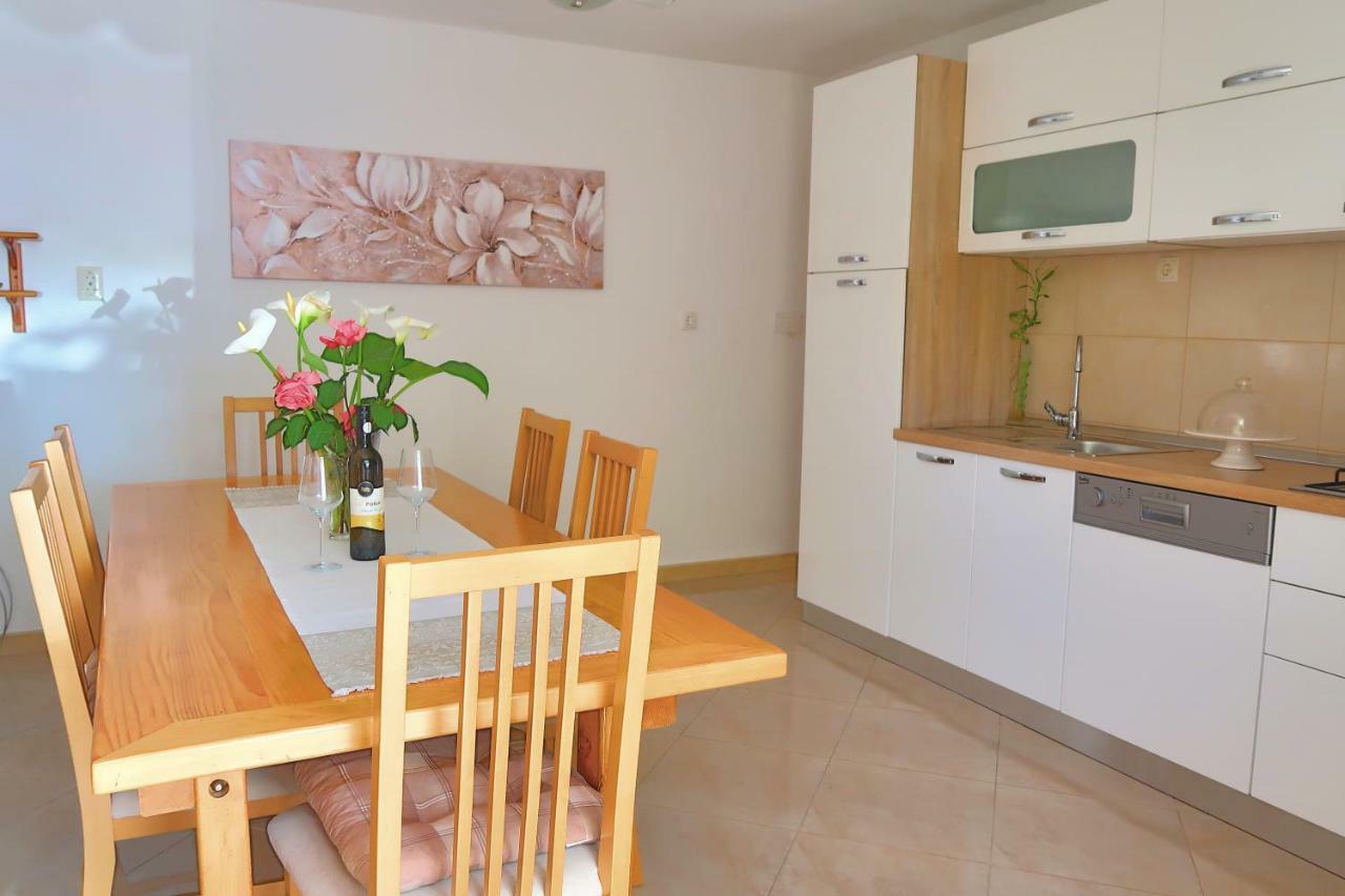 Studio Apartman Mia Stobreč Kültér fotó