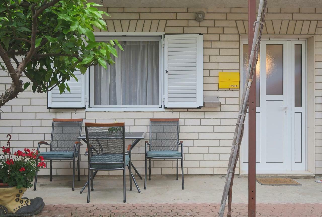 Studio Apartman Mia Stobreč Kültér fotó